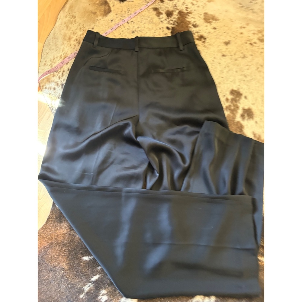 Aritzia The Effortless Pant Satin In Black Size 6 - Picture 3 of 7